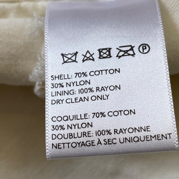 Pins and Needles Cream Lace Scalloped Shorts – Size S - Picture 5 of 11